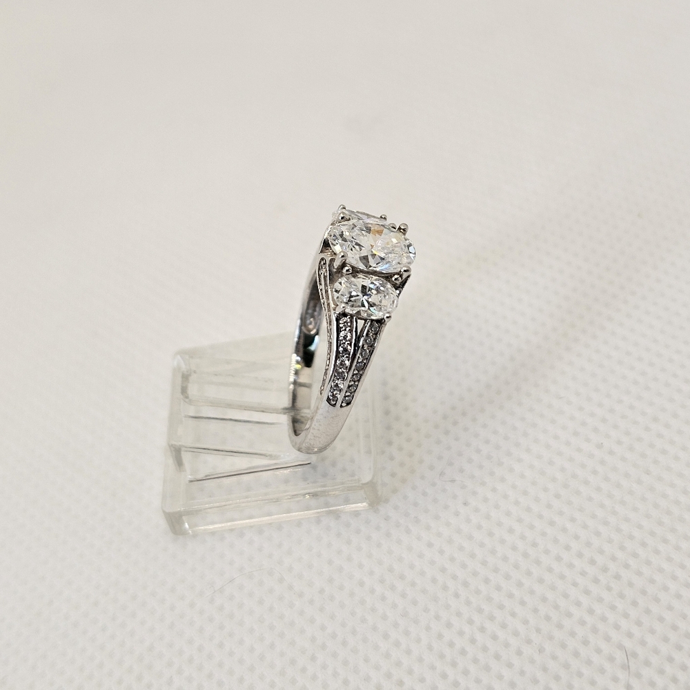 Sparkling Diamonique Epiphany Sterling Silver With Platinum Overlay Sz 7! - Picture 5 of 12